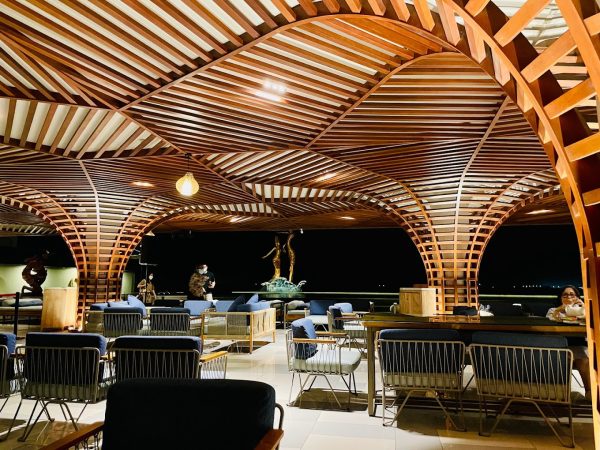 Discover Berlin's Hidden Gem: Gourmet Dining Awaits! - Image 3