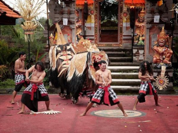 Witness Bali’s Legendary Barong Show at Batubulan Village! - Image 5
