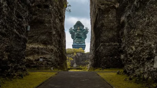 Skip the Line: Fast-Track Your Entry to GWK Cultural Park! - Image 4