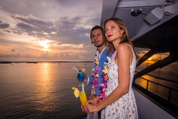 Sail into the Sunset : Bali Hai Dinner Cruise Experience!