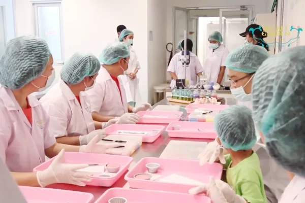 Soap Class at Secret Garden Village – Make Your Own Cupcake Soap - Image 3