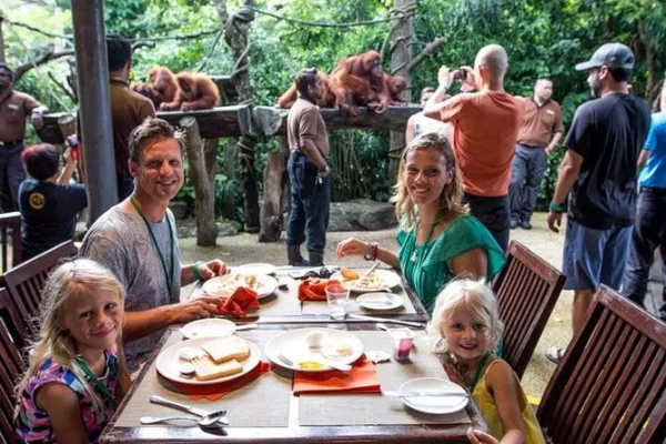 Breakfast with Orangutan Ticket at Bali Zoo – A Morning You’ll Never Forget - Image 3
